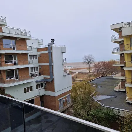 Alecsa 1 Luxury